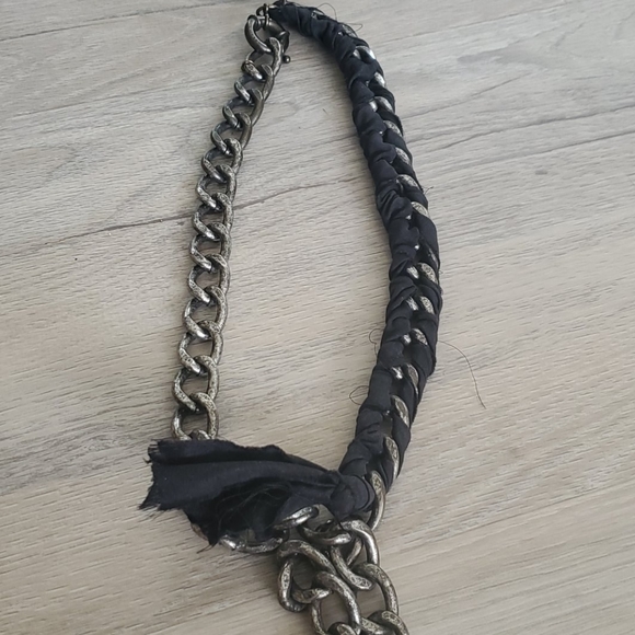 Lanvin mixed tone necklace with flower - Picture 8 of 11